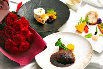 お部屋deプロポーズ＃Vol.2～Dozen Roses＆インルームディナー・ブレックファースト（夕朝食き）