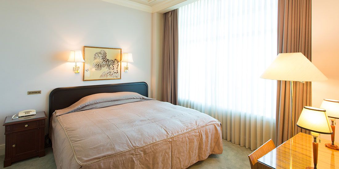 ロイヤルスイート 宿泊 幕張のホテル 公式 ホテルザマンハッタン